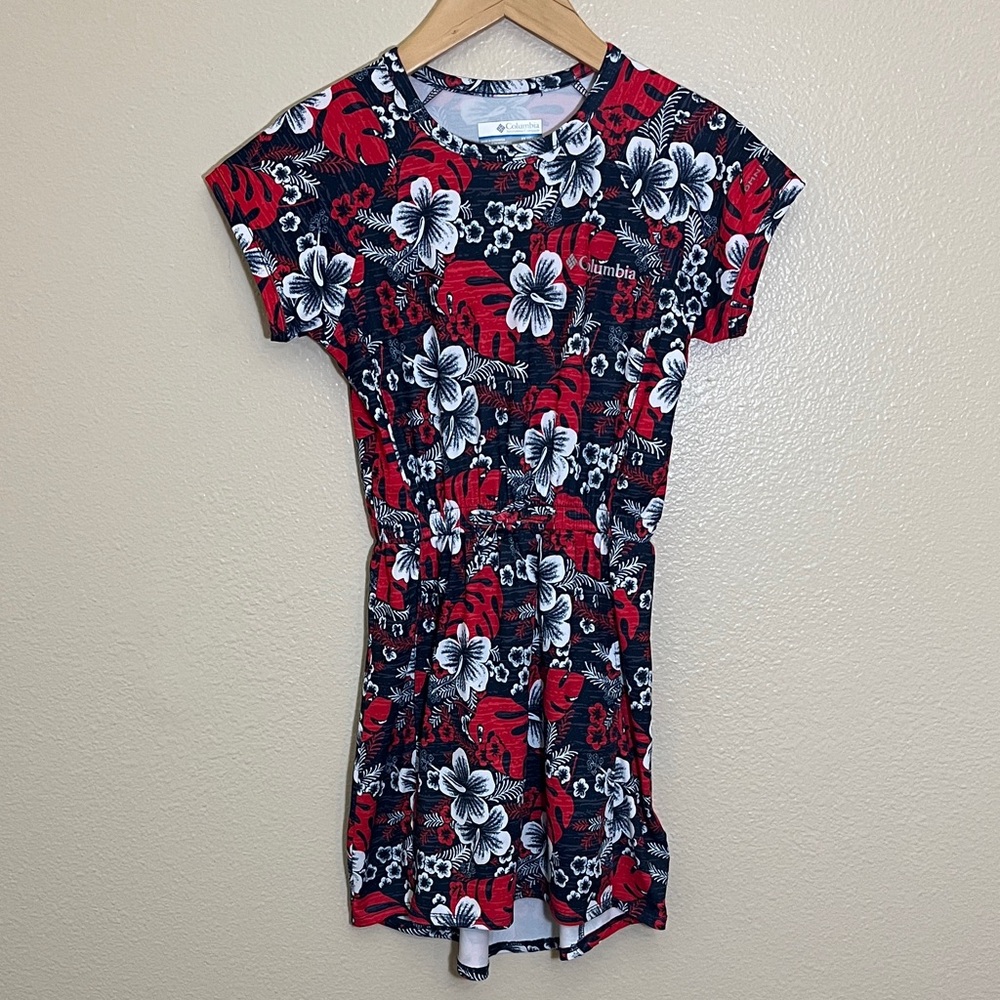 Columbia Sportswear Company Floral Print Short Sleeve Dress